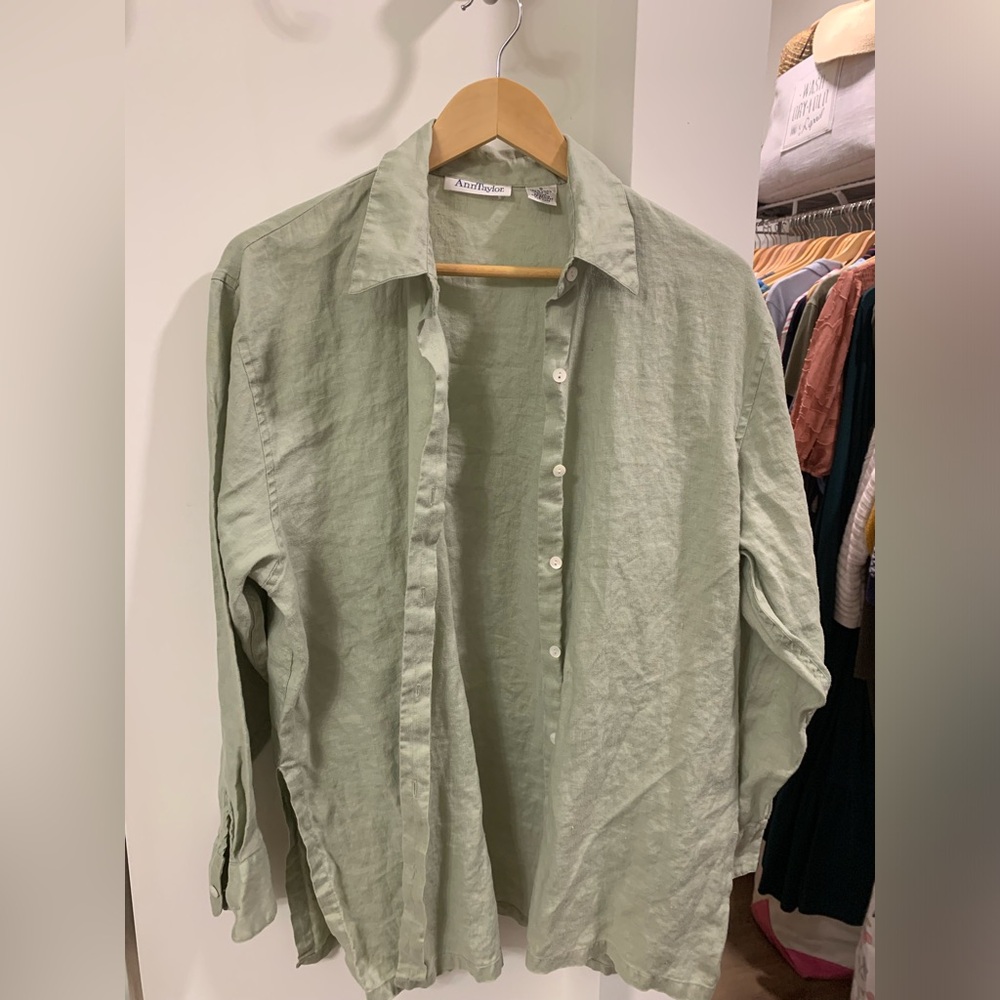 Vintage Ann Taylor 100% linen shirt